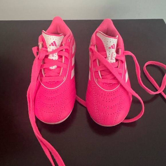 Adidas Toddler Vivid Pink Soccer Cleats - Picture 1 of 3